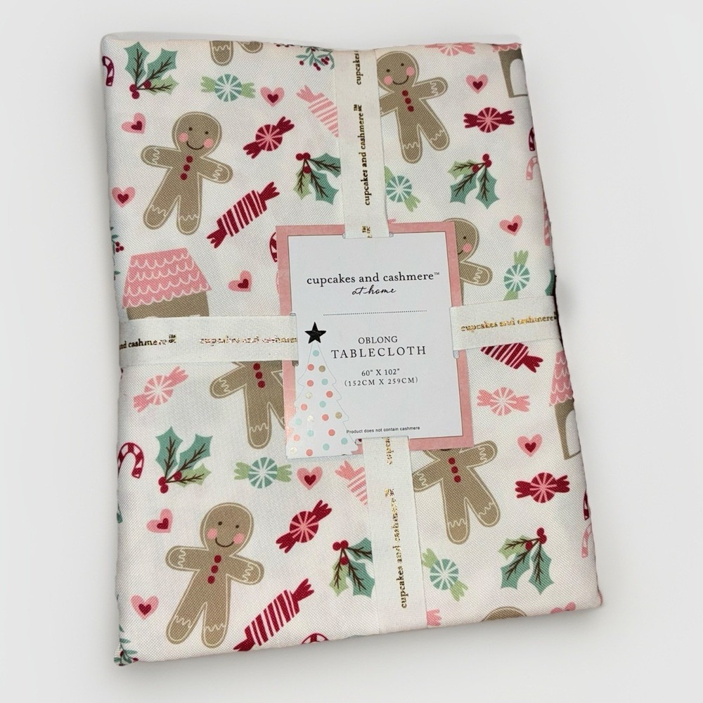 Cupcakes and Cashmere Gingerbread Oblong Tablecloth NEW‎ Christmas | Ships fast!